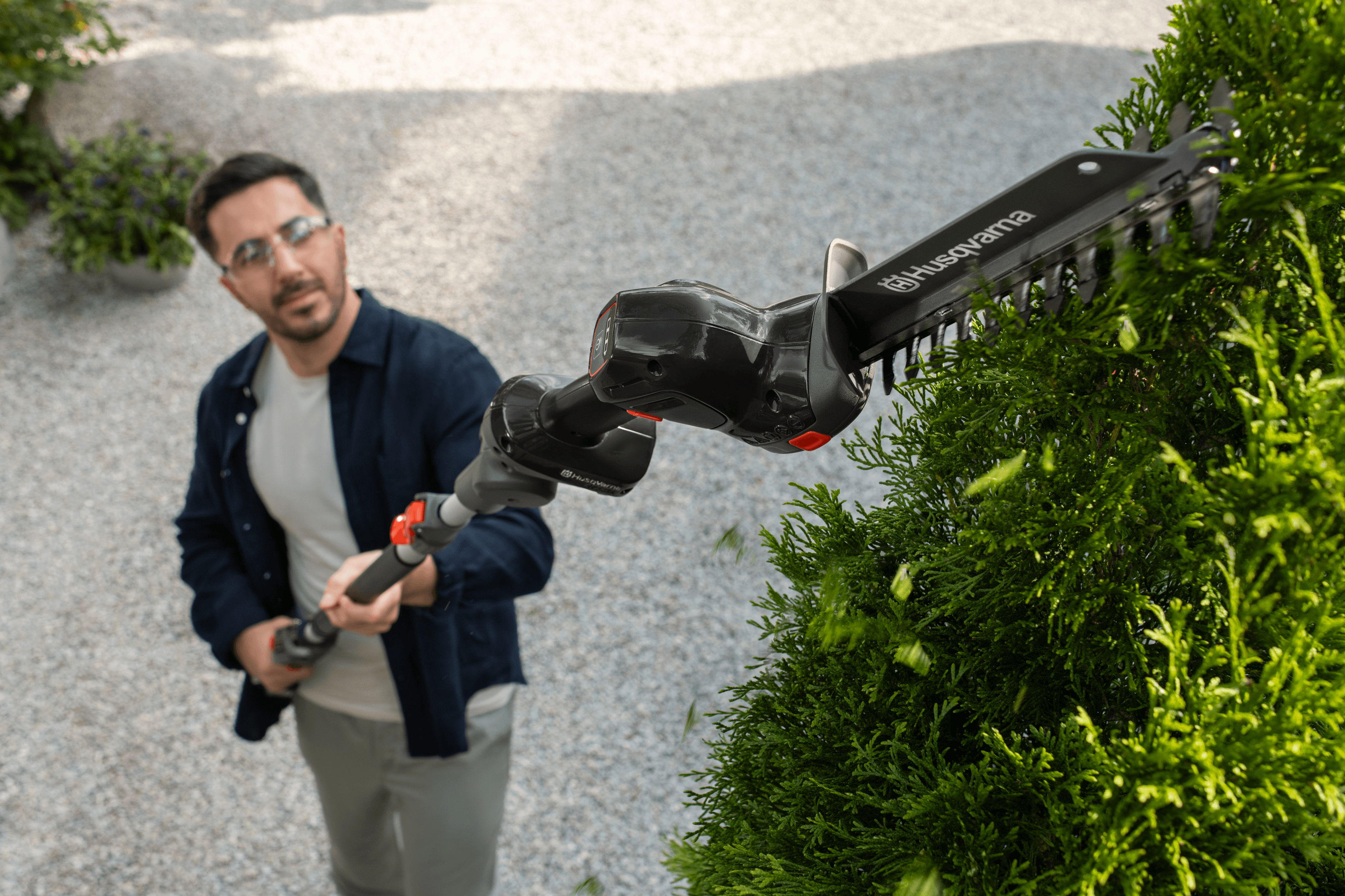 Aspire™ Shrub Shear 18V + Pole without battery and charger image 9